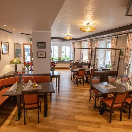 Hotel Gaestehaus Auf Der Lay 2*