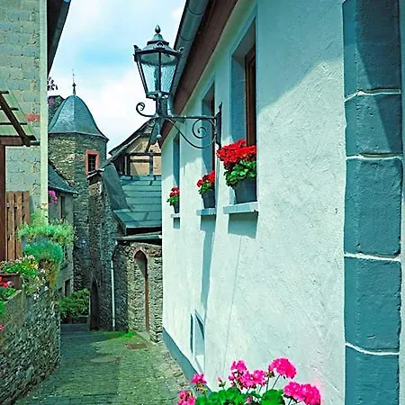 Gaestehaus Auf Der Lay מלון בילשטיין