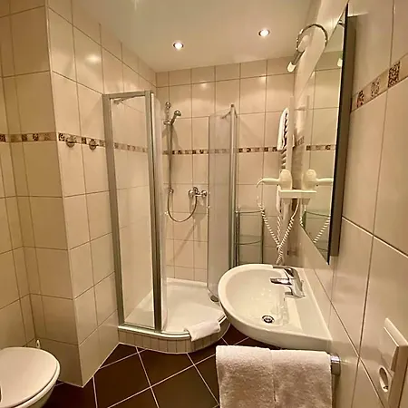 Gaestehaus Auf Der Lay 2*