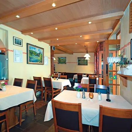 Hotel Gaestehaus Auf Der Lay Beilstein (Rhineland-Palatinate)