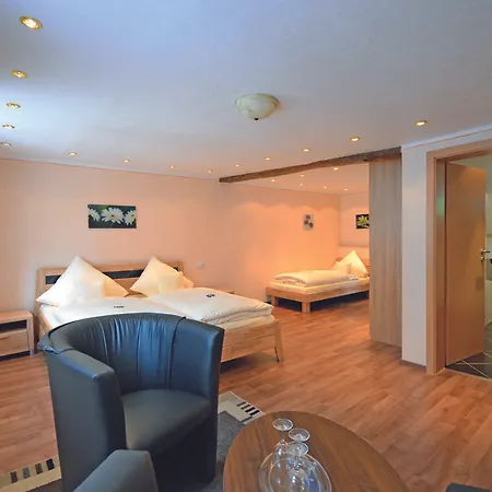 ホテル Gaestehaus Auf Der Lay 2*