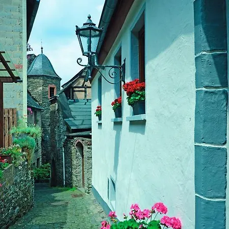 Hotel Gaestehaus Auf Der Lay